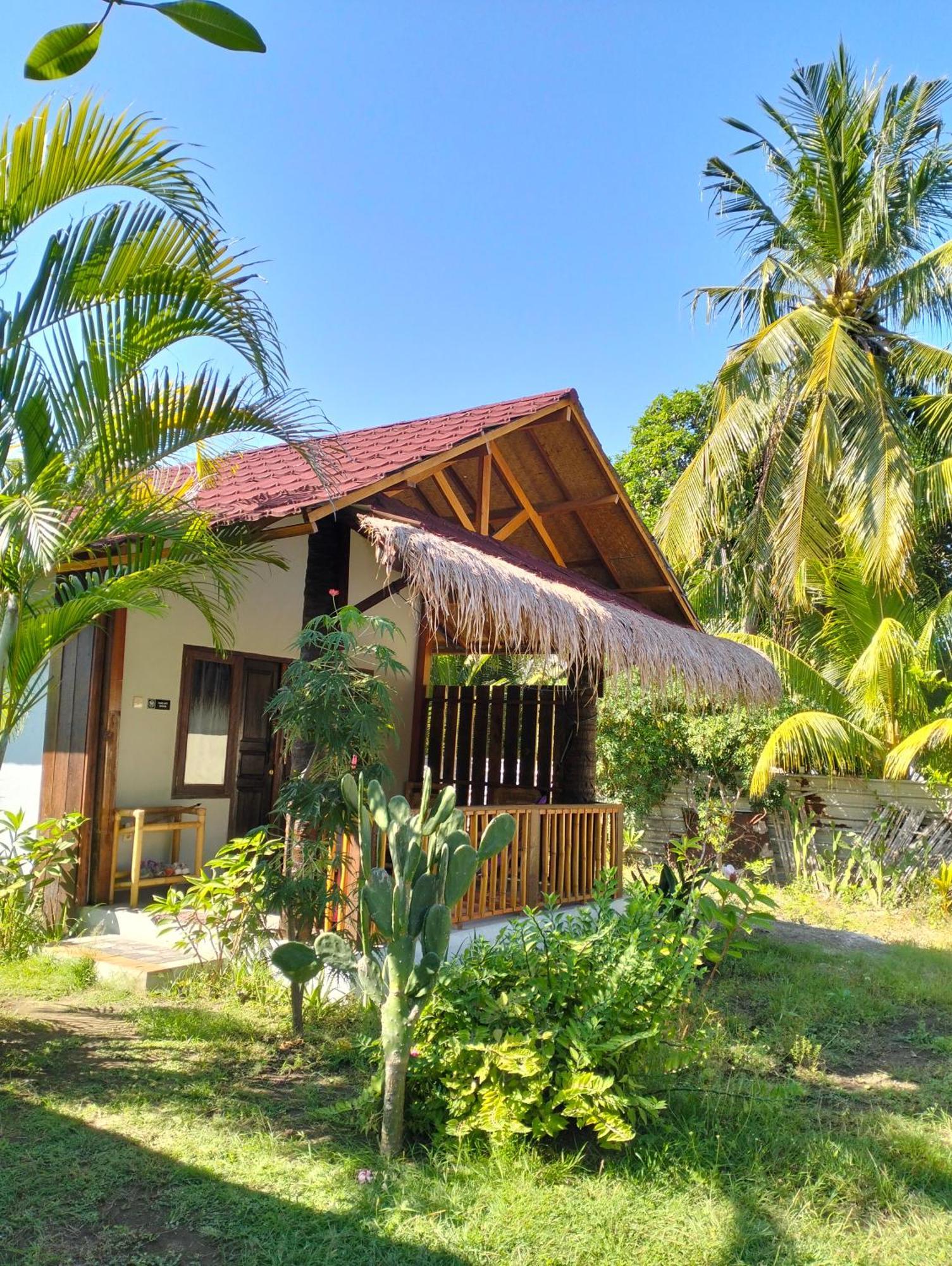 Tangga Bungalows Gili Air Buitenkant foto