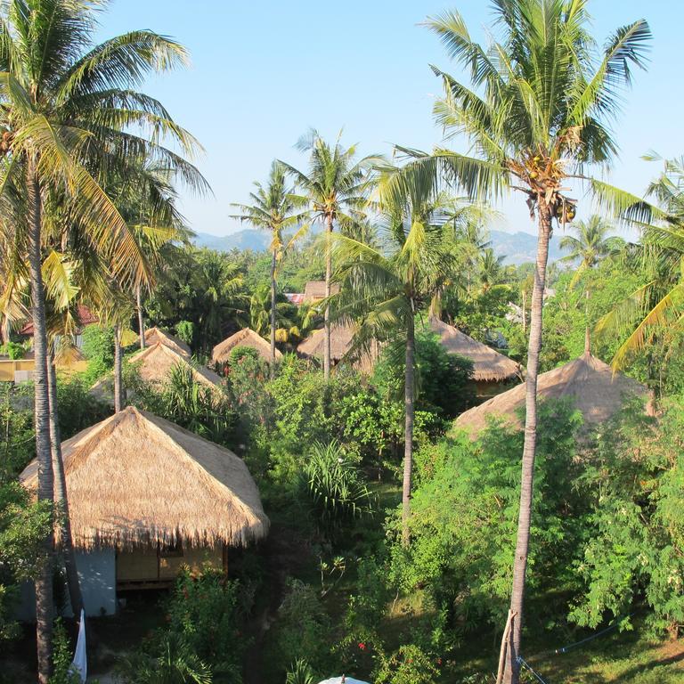 Tangga Bungalows Gili Air Buitenkant foto